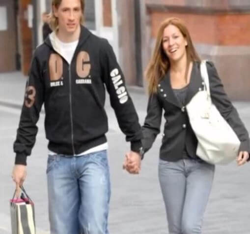 Olalla Dominguez Liste and Fernando Torres at their early period of dating.